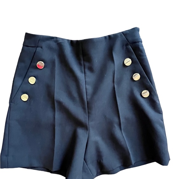 Zara High Waisted Black Shorts with Gold Buttons NWOT - Picture 4 of 5